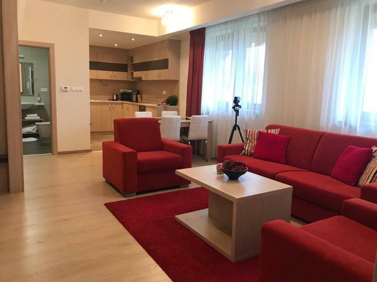 Apartmany Sabai Dee Stara Lesna Ngoại thất bức ảnh