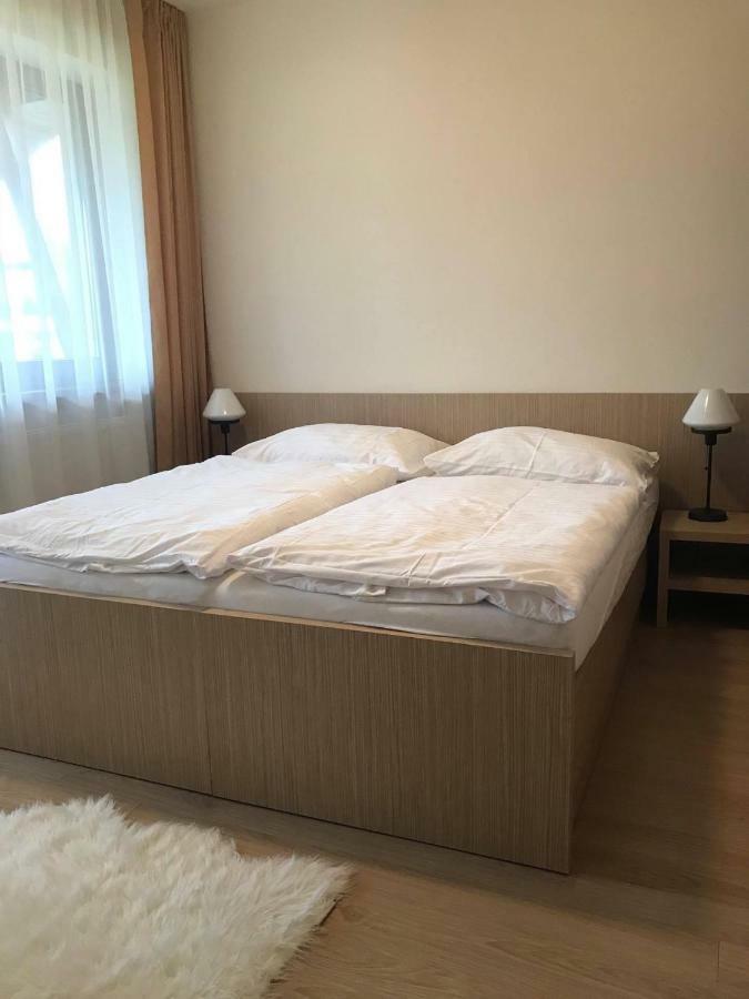 Apartmany Sabai Dee Stara Lesna Ngoại thất bức ảnh