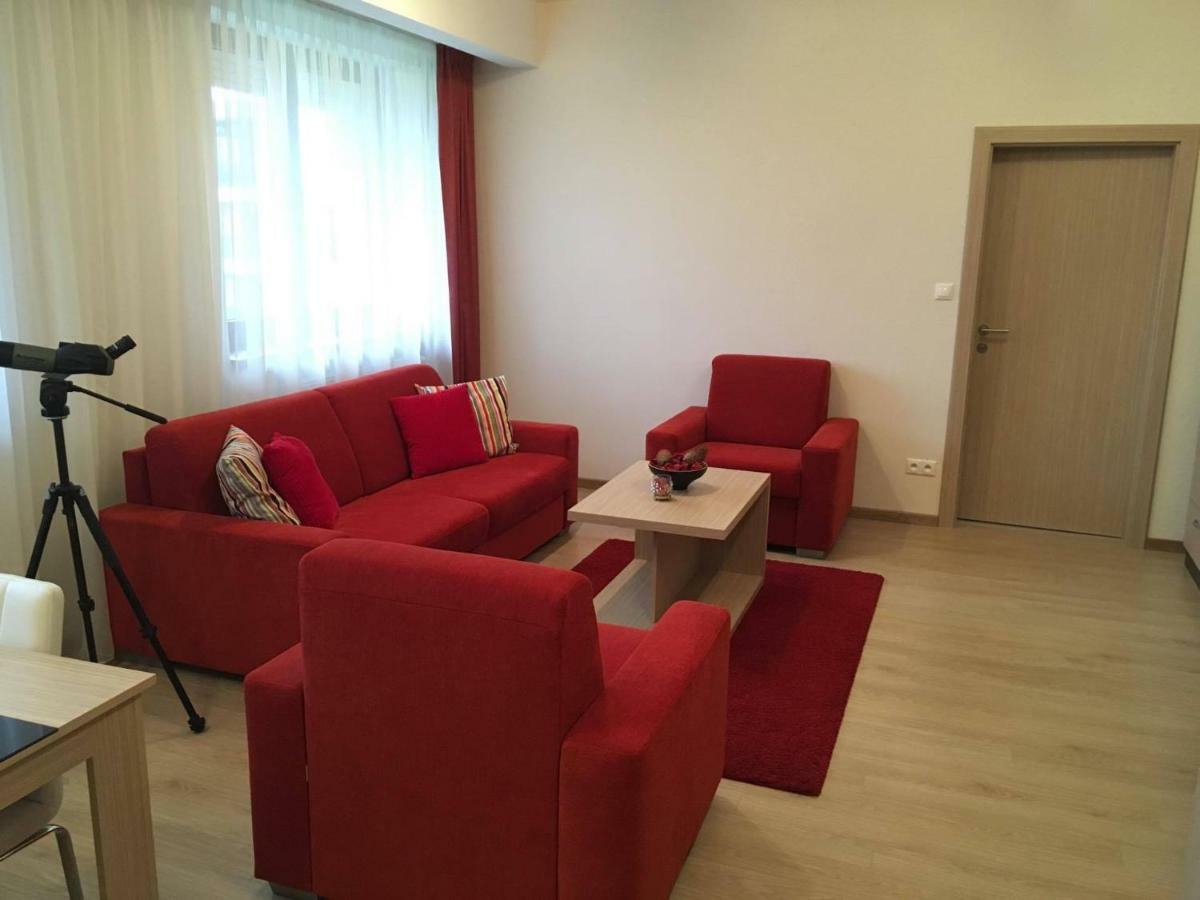 Apartmany Sabai Dee Stara Lesna Ngoại thất bức ảnh