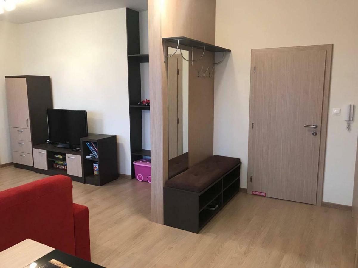 Apartmany Sabai Dee Stara Lesna Ngoại thất bức ảnh